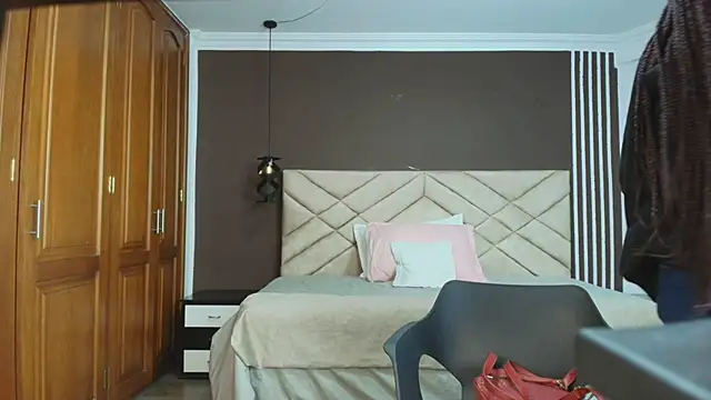 Raquel jones online show from 02-19-25, 11:38