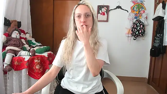 Adele johnsonn1 online show from 12-02-25, 04:02