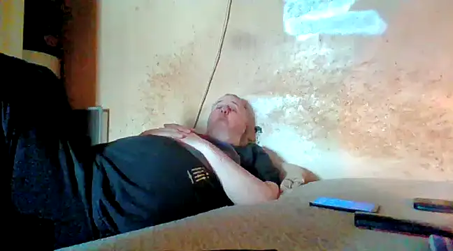 Nightshade7712 online show from 03-03-25, 07:28