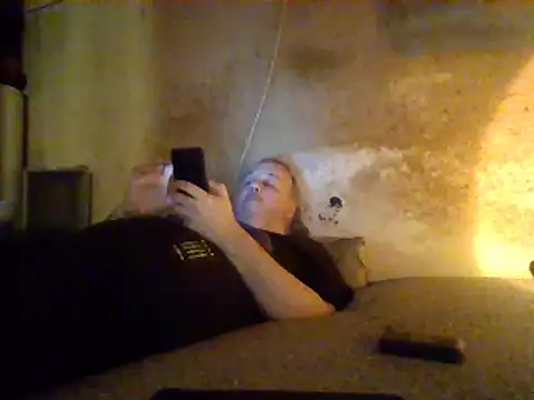 Nightshade7712 online show from 03-05-25, 08:42