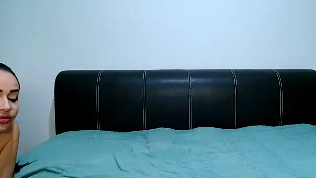 AntoniaKarls online show from 01-10-25, 05:58