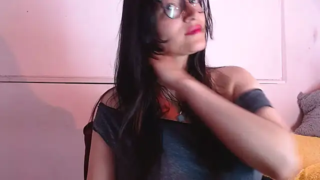 Snapshot of lunazulsj chatting on 02-21-25, 07:54 lunazulsj online show from 02-21-25, 07:54