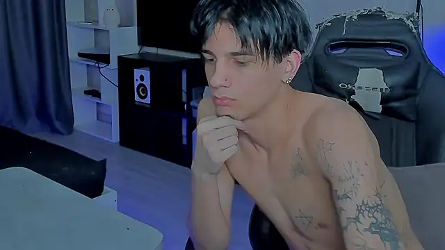 MarkBrowniii online show from 12-17-25, 01:50