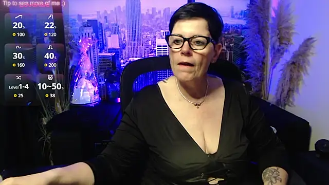 Snapshot of ninarandmann chatting on 06-16-26, 05:04 ninarandmann online show from 06-16-26, 05:04
