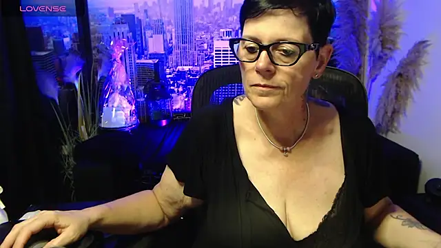 Snapshot of ninarandmann chatting on 06-26-26, 05:39 ninarandmann online show from 06-26-26, 05:39