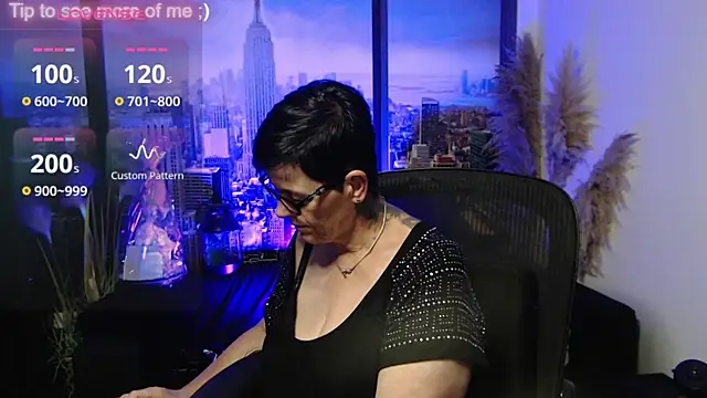 Snapshot of ninarandmann chatting on 07-12-26, 04:20 ninarandmann online show from 07-12-26, 04:20
