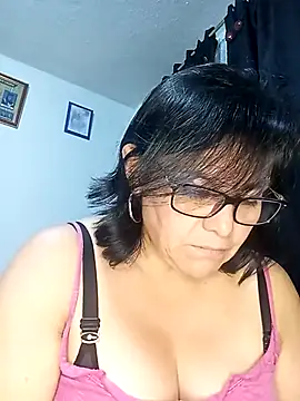 Natasha milf   online show from 02-23-25, 12:51