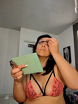 Natasha milf   online show from 11-03-25, 02:18