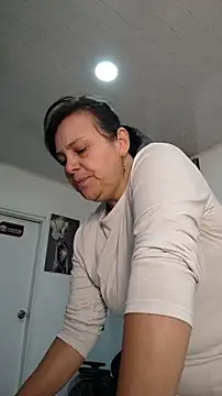 Snapshot of Natasha_milf__ chatting on 01-10-26, 12:18 Natasha milf online show from 01-10-26, 12:18