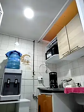 Natasha milf   online show from 04-24-26, 12:51