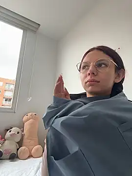 Snapshot of Bonniepark chatting on 02-14-26, 05:10 Bonniepark online show from 02-14-26, 05:10