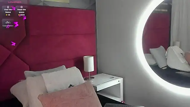 hanny milf online show from 03-20-26, 02:49