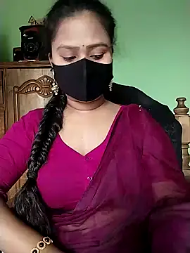 Idhika Paul online show from 02-19-25, 10:12