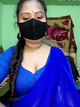 Idhika Paul online show from 02-24-25, 07:09