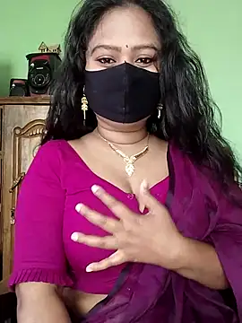 Idhika Paul online show from 03-09-25, 04:38