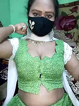 Idhika Paul online show from 03-10-25, 06:45