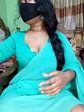 Idhika Paul online show from 03-13-25, 09:37