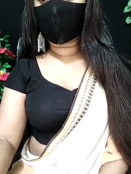 Idhika Paul online show from 10-19-25, 05:02