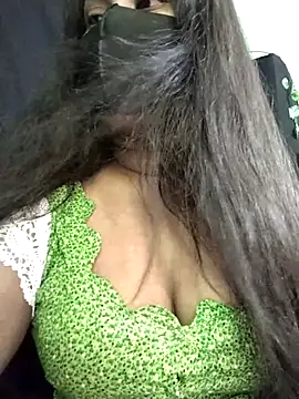 Idhika Paul online show from 10-27-25, 10:08