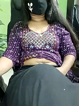 Idhika Paul online show from 11-25-25, 12:16