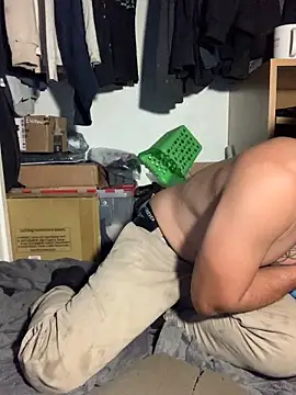 Snapshot of yourdirtysecret_23 chatting on 11-14-25, 04:33 yourdirtysecret 23 online show from 11-14-25, 04:33