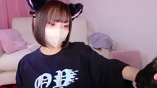 Snapshot of nyakotan chatting on 09-19-25, 12:39 nyakotan online show from 09-19-25, 12:39