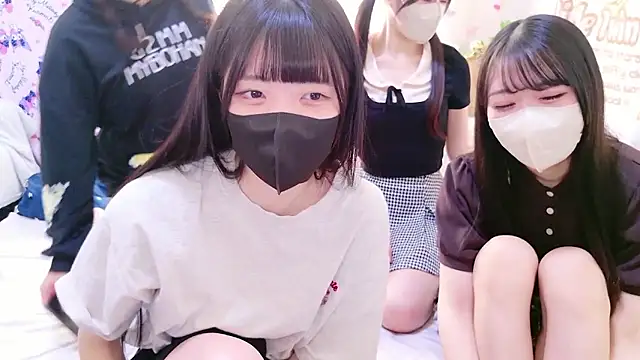 Snapshot of irohani_usagi chatting on 09-27-25, 06:40 irohani usagi online show from 09-27-25, 06:40