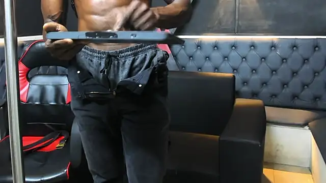 Terrance z online show from 12-13-25, 07:53