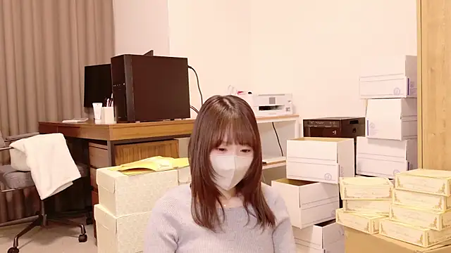 Yui-Ch online show from 12-22-24, 01:00