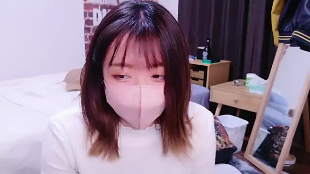 Snapshot of ayu_yu_xo chatting on 03-13-25, 01:18 ayu yu xo online show from 03-13-25, 01:18