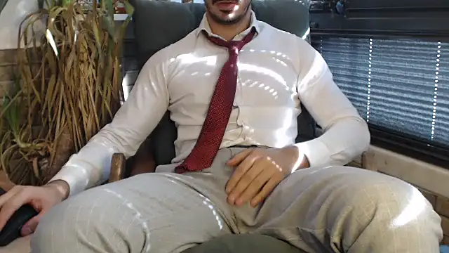 Naughtb0y online show from 02-18-25, 08:05