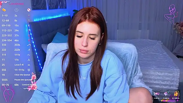 Snapshot of Milkissss chatting on 02-26-25, 02:15 Milkissss online show from 02-26-25, 02:15