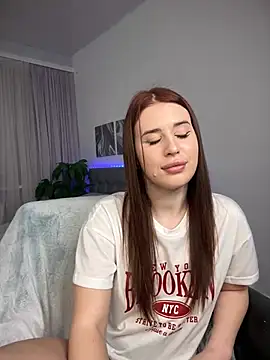 Snapshot of Milkissss chatting on 03-02-25, 10:27 Milkissss online show from 03-02-25, 10:27