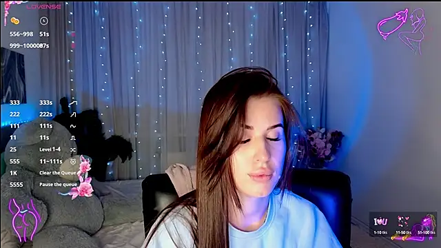 Snapshot of Milkissss chatting on 09-13-25, 09:14 Milkissss online show from 09-13-25, 09:14