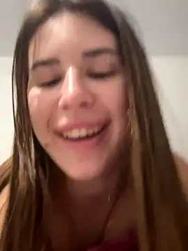 Snapshot of Milkissss chatting on 10-23-25, 07:34 Milkissss online show from 10-23-25, 07:34