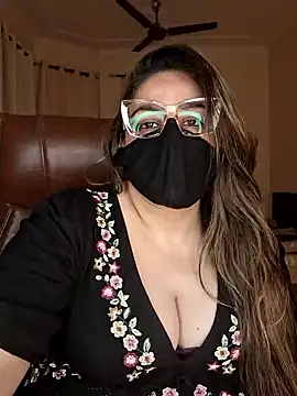 Snapshot of SEXY-Sardarni chatting on 12-10-24, 02:39 SEXY-Sardarni online show from 12-10-24, 02:39