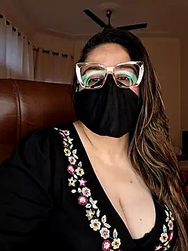 Snapshot of SEXY-Sardarni chatting on 12-24-24, 09:39 SEXY-Sardarni online show from 12-24-24, 09:39