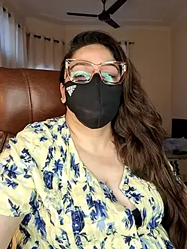 SEXY-Sardarni online show from 04-13-26, 07:58