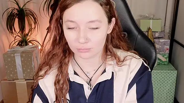 carolina elf online show from 12-25-24, 05:48