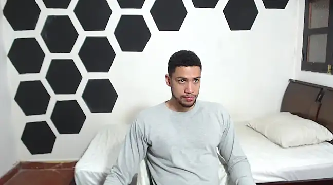 Jhors  Collens online show from 01-18-25, 06:24