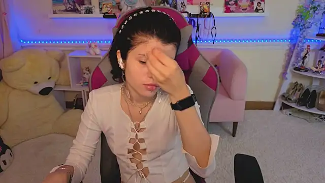 Snapshot of Katya_Zaitseva chatting on 07-10-26, 06:43 Katya Zaitseva online show from 07-10-26, 06:43