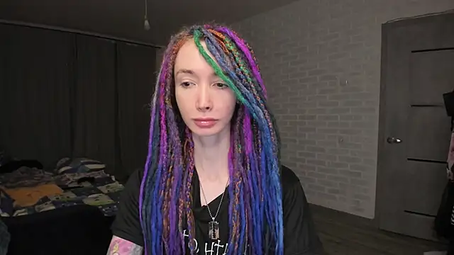 Roxy Silver online show from 01-07-25, 02:51