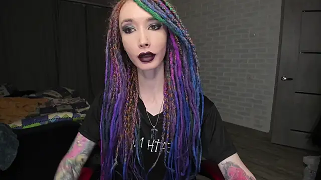 Roxy Silver online show from 01-09-25, 01:56