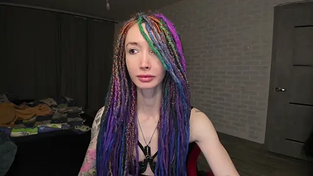 Roxy Silver online show from 01-11-25, 05:41