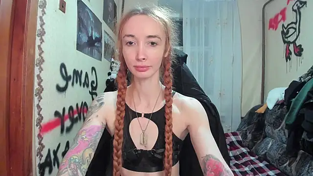 Roxy Silver online show from 02-26-25, 09:58