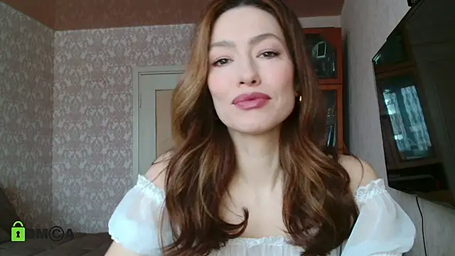 Snapshot of alicia_spicy chatting on 02-21-25, 04:29 alicia spicy online show from 02-21-25, 04:29