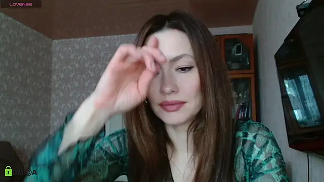 Snapshot of alicia_spicy chatting on 03-14-25, 04:10 alicia spicy online show from 03-14-25, 04:10