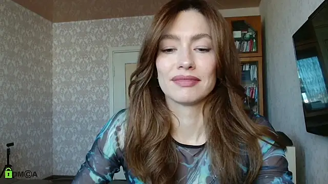 Snapshot of alicia_spicy chatting on 10-13-25, 05:18 alicia spicy online show from 10-13-25, 05:18