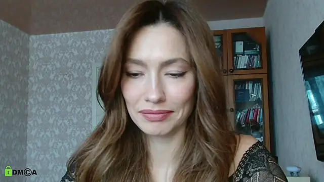 Snapshot of alicia_spicy chatting on 11-22-25, 09:19 alicia spicy online show from 11-22-25, 09:19