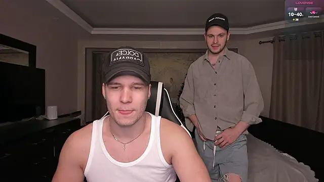 Snapshot of miraacle chatting on 12-23-24, 07:20 miraacle online show from 12-23-24, 07:20